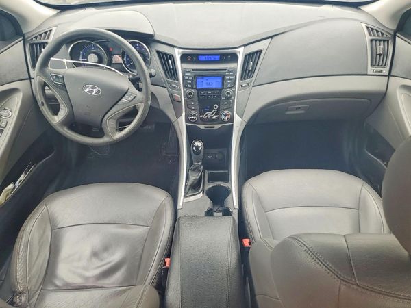 2012 HYUNDAI SONATA Middle-low level
