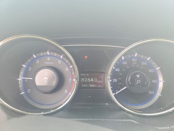 2012 HYUNDAI SONATA Middle-low level