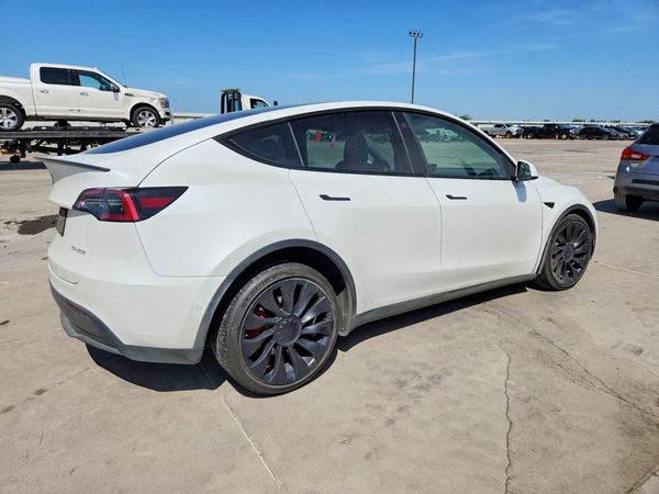 2022 TESLA MODEL Y
