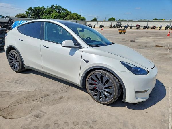 2022 TESLA MODEL Y
