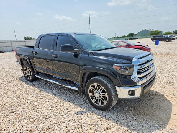 2016 TOYOTA TUNDRA SR5