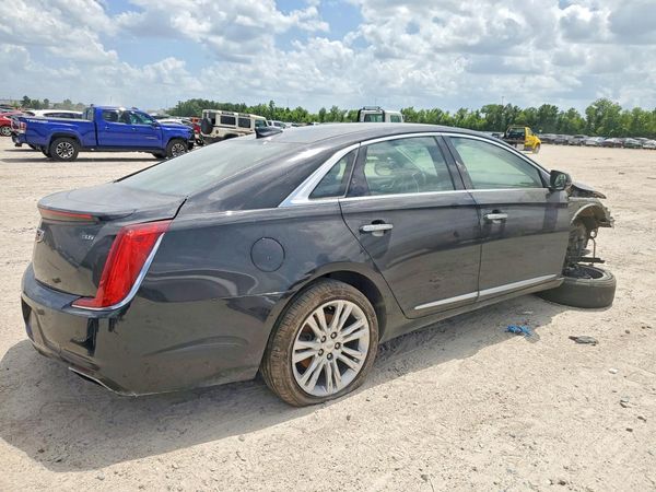 2019 CADILLAC XTS Luxury