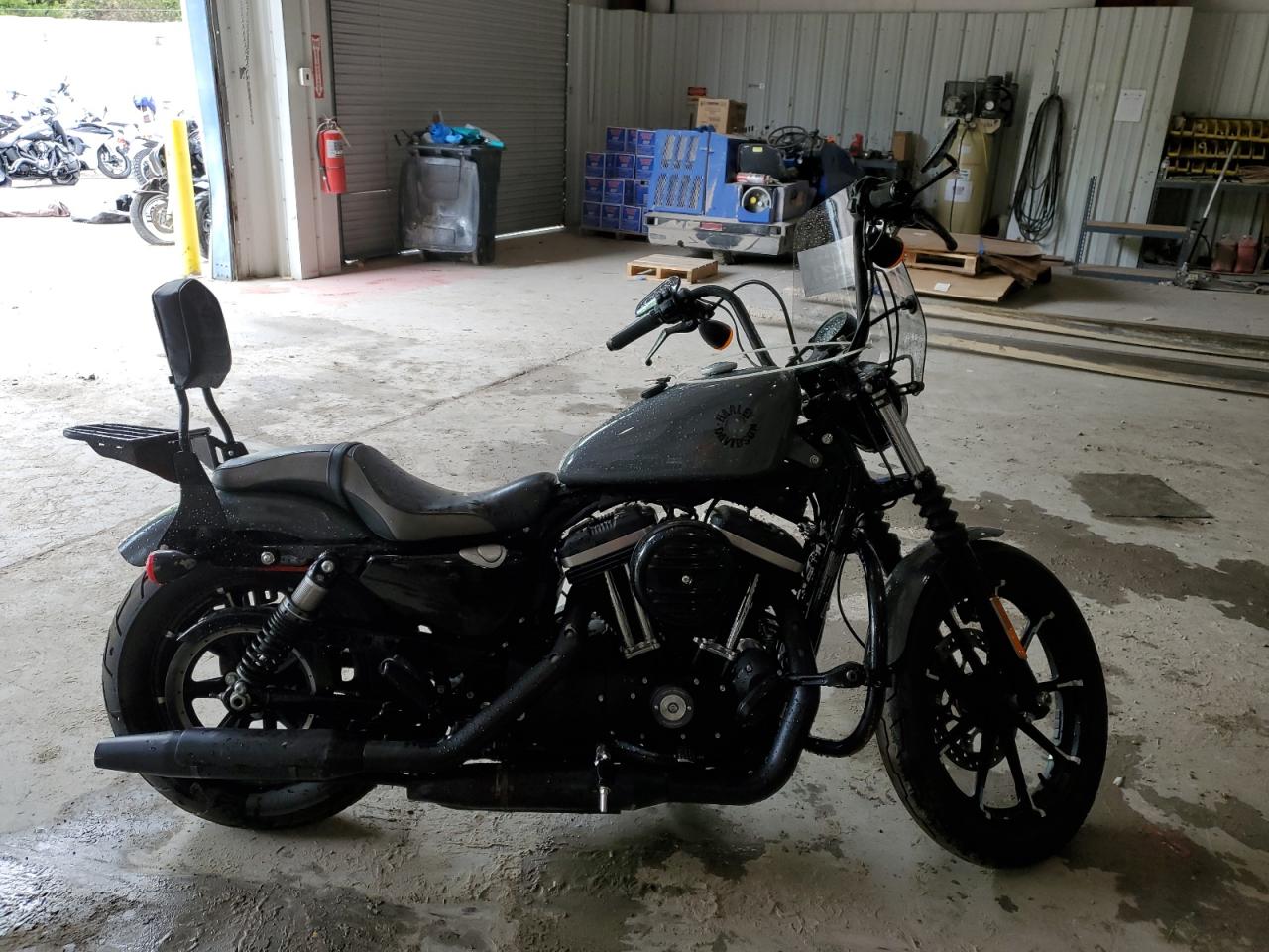 2022 HARLEY-DAVIDSON XL883