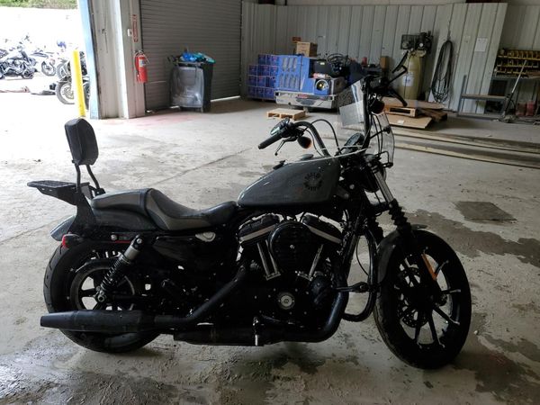 2022 HARLEY-DAVIDSON XL883