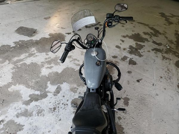 2022 HARLEY-DAVIDSON XL883