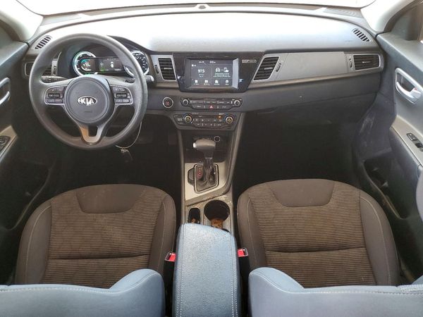 2017 KIA NIRO