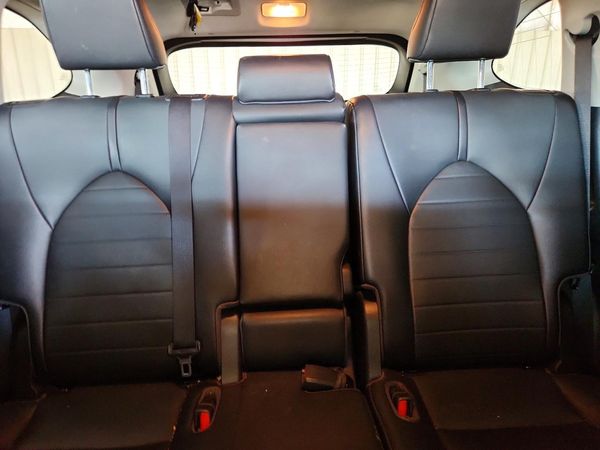 2020 TOYOTA HIGHLANDER XLE Nav