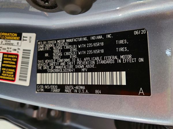 2020 TOYOTA HIGHLANDER XLE Nav