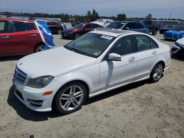2013 MERCEDES-BENZ C