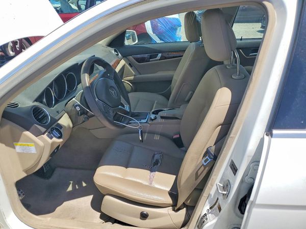 2013 MERCEDES-BENZ C C300