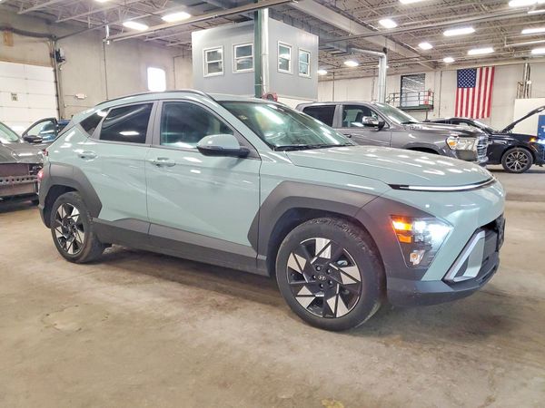 2024 HYUNDAI KONA SE
