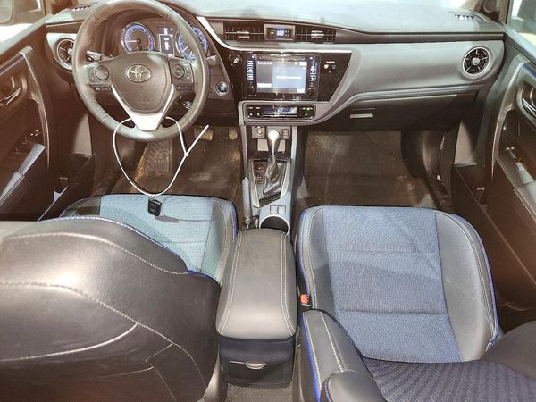 2019 TOYOTA COROLLA