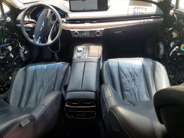 2023 GENESIS ELECTRIFIED G80