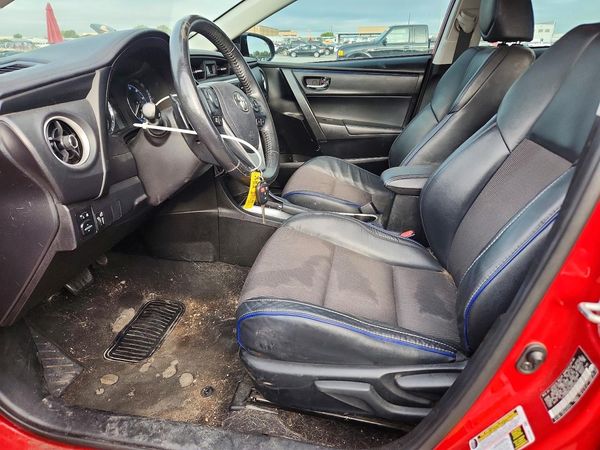 2017 TOYOTA COROLLA