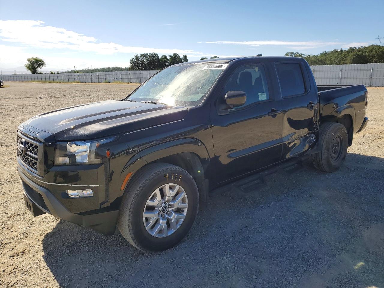 2022 NISSAN FRONTIER Crew Cab
