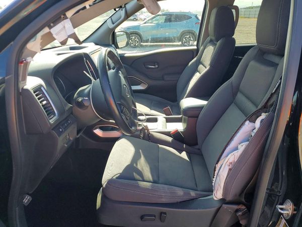2022 NISSAN FRONTIER Crew Cab