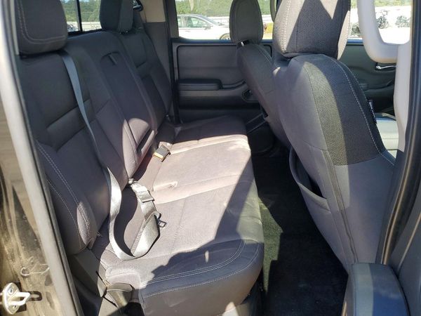 2022 NISSAN FRONTIER Crew Cab