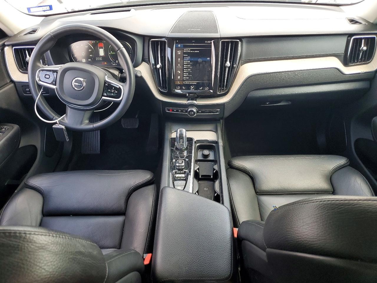 2019 VOLVO XC60 Inscription