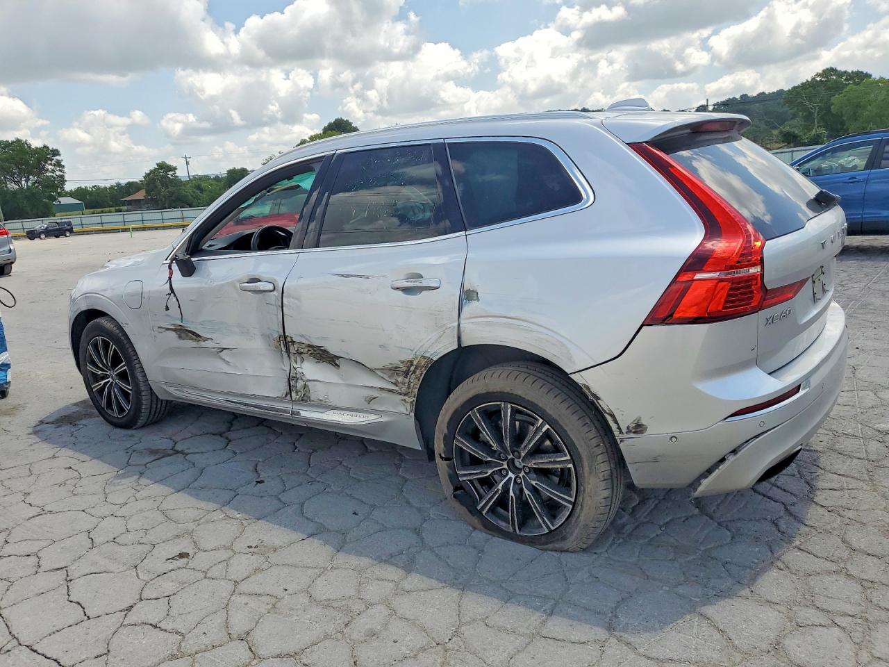 2019 VOLVO XC60 Inscription