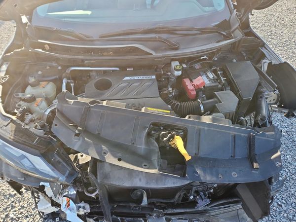 2023 NISSAN ROGUE S — Engine bay
