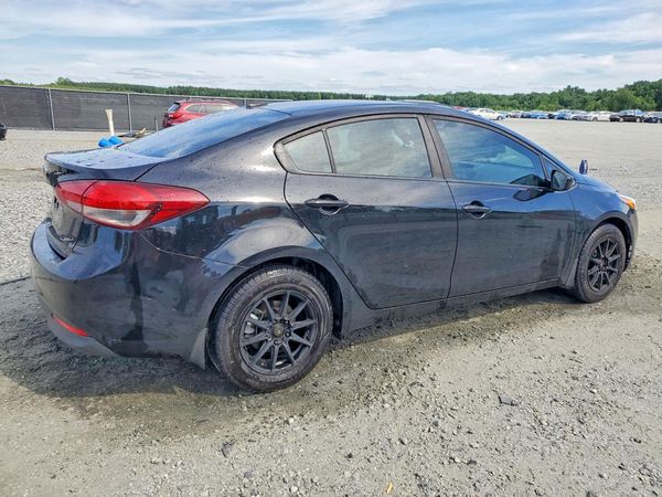 2017 KIA FORTE LX Base