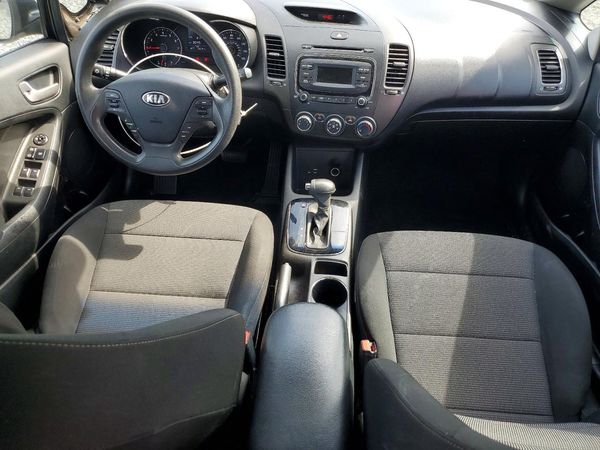 2017 KIA FORTE LX Base