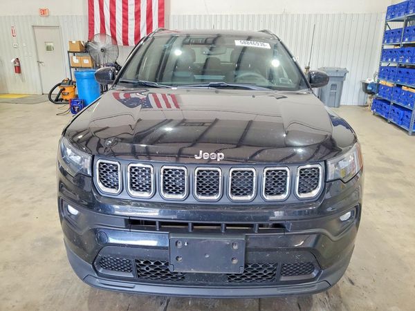 2023 JEEP COMPASS North, Latitude