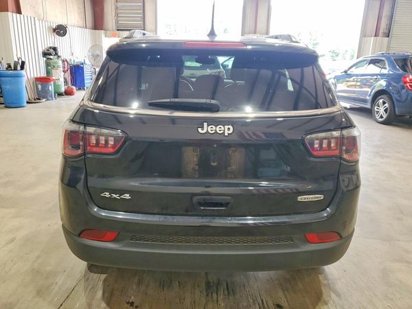 2023 JEEP COMPASS North, Latitude