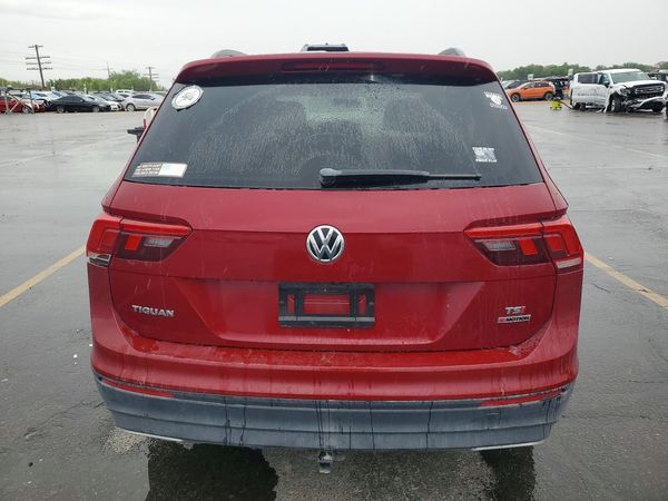 2018 VOLKSWAGEN TIGUAN 4Motion S