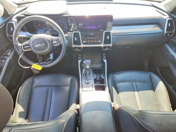 2022 KIA SORENTO
