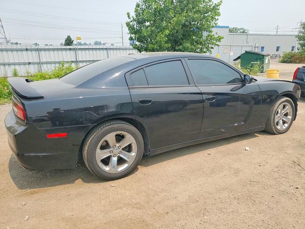 2013 DODGE CHARGER SXT