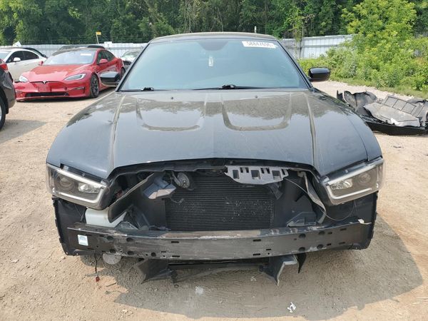 2013 DODGE CHARGER SXT