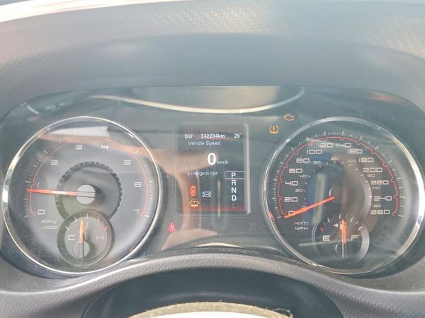 2013 DODGE CHARGER SXT