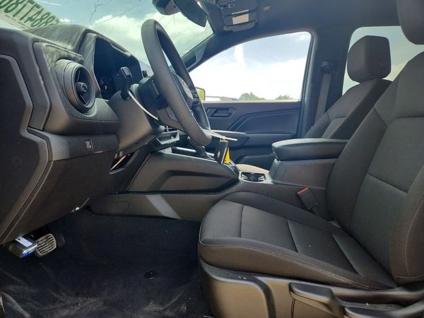 2026 CHEVROLET COLORADO Work Truck