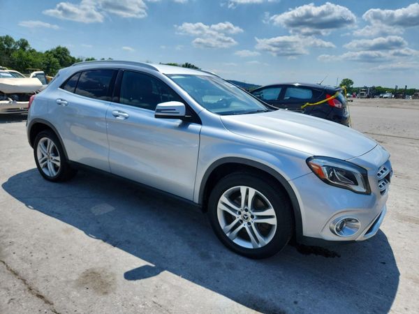 2019 MERCEDES-BENZ GLA GLA250