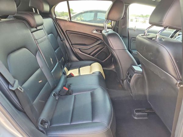 2019 MERCEDES-BENZ GLA GLA250