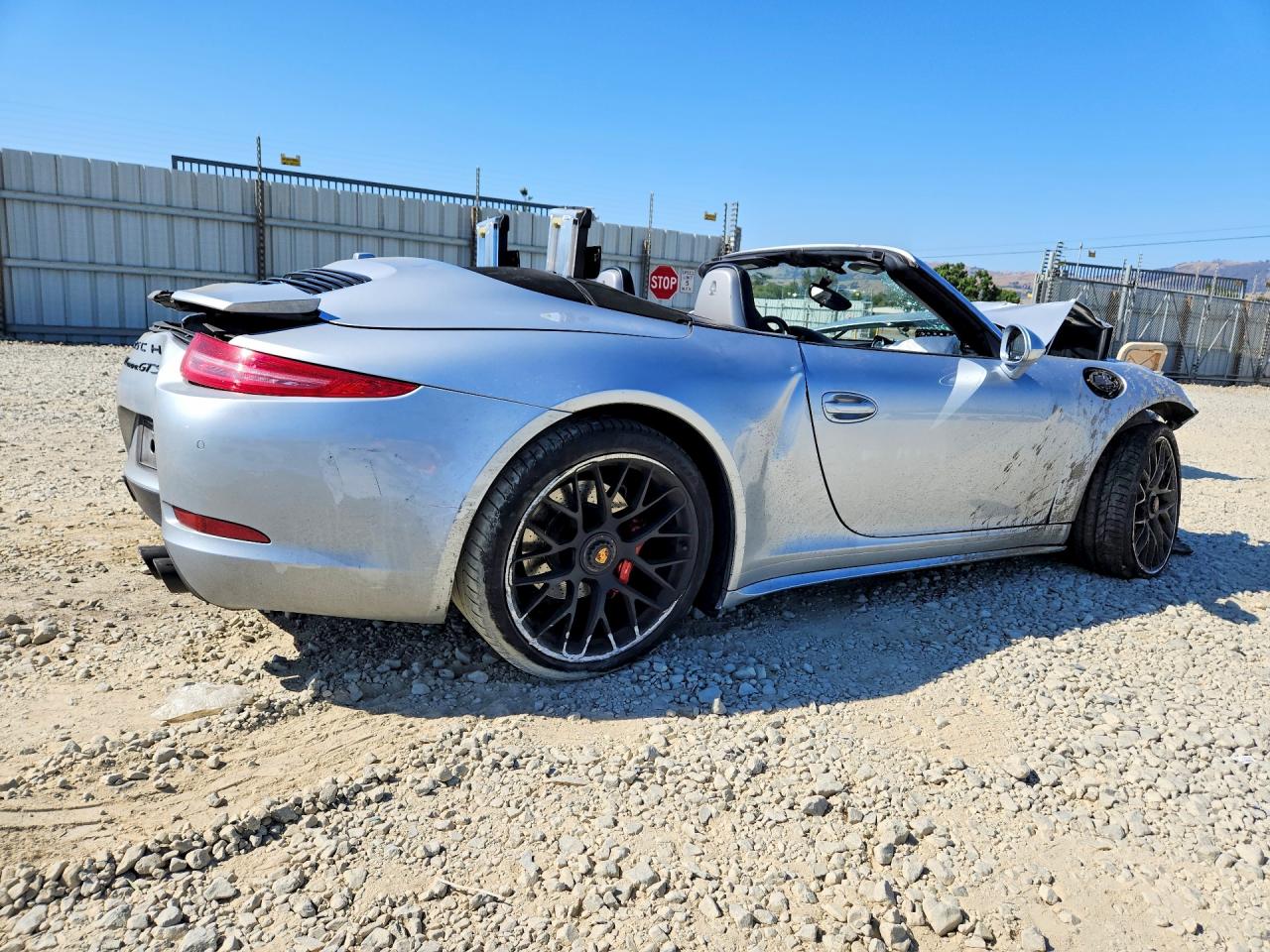 2015 PORSCHE 911