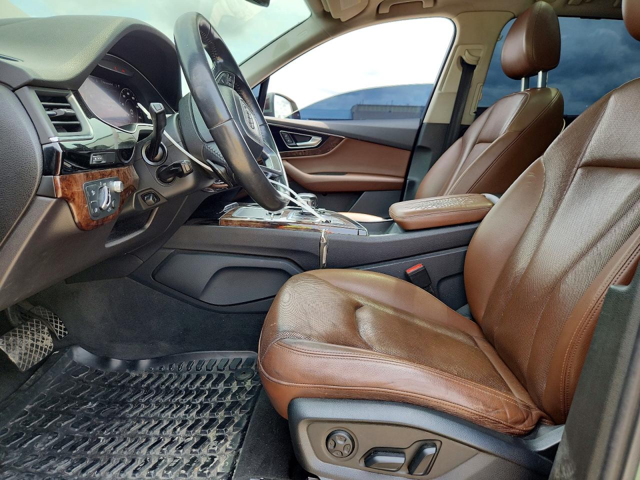 2018 AUDI Q7 quattro Prestige
