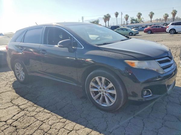 2015 TOYOTA VENZA XLE