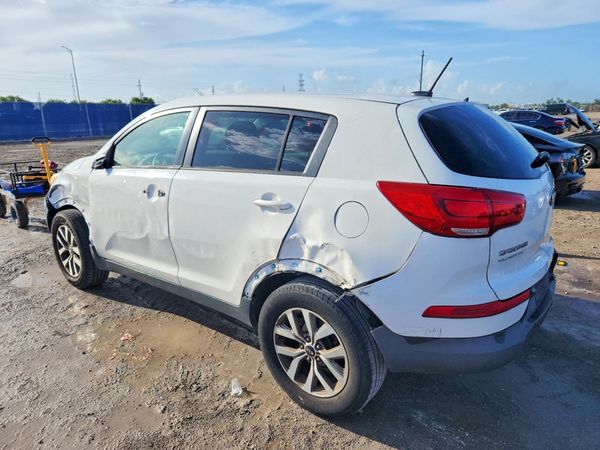 2015 KIA SPORTAGE GL - Middle-low