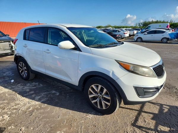 2015 KIA SPORTAGE GL - Middle-low