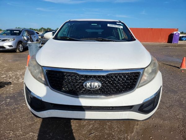 2015 KIA SPORTAGE GL - Middle-low