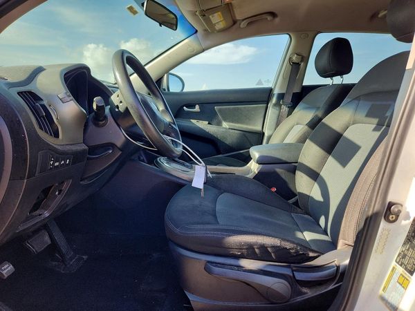 2015 KIA SPORTAGE GL - Middle-low