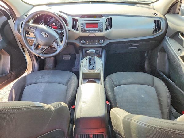 2015 KIA SPORTAGE GL - Middle-low