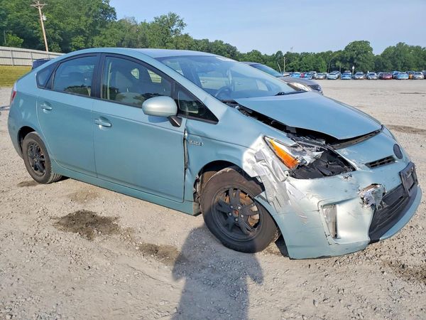 2012 TOYOTA PRIUS