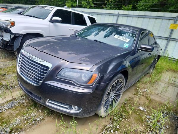 2013 CHRYSLER 300 300S V6