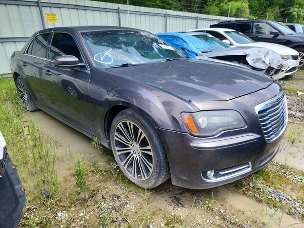 2013 CHRYSLER 300 300S V6