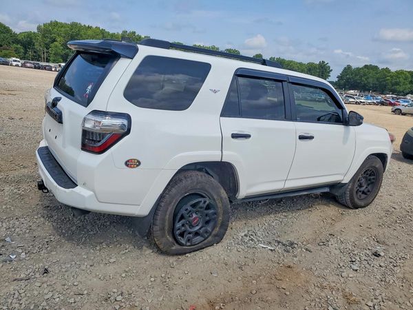 2021 TOYOTA 4RUNNER