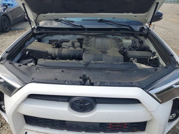 2021 TOYOTA 4RUNNER