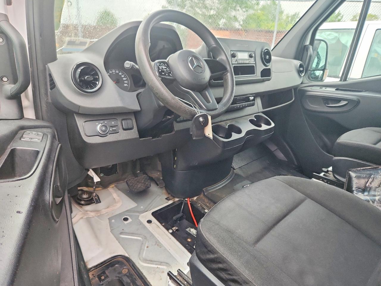 2021 MERCEDES-BENZ SPRINTER 907 (VS30)